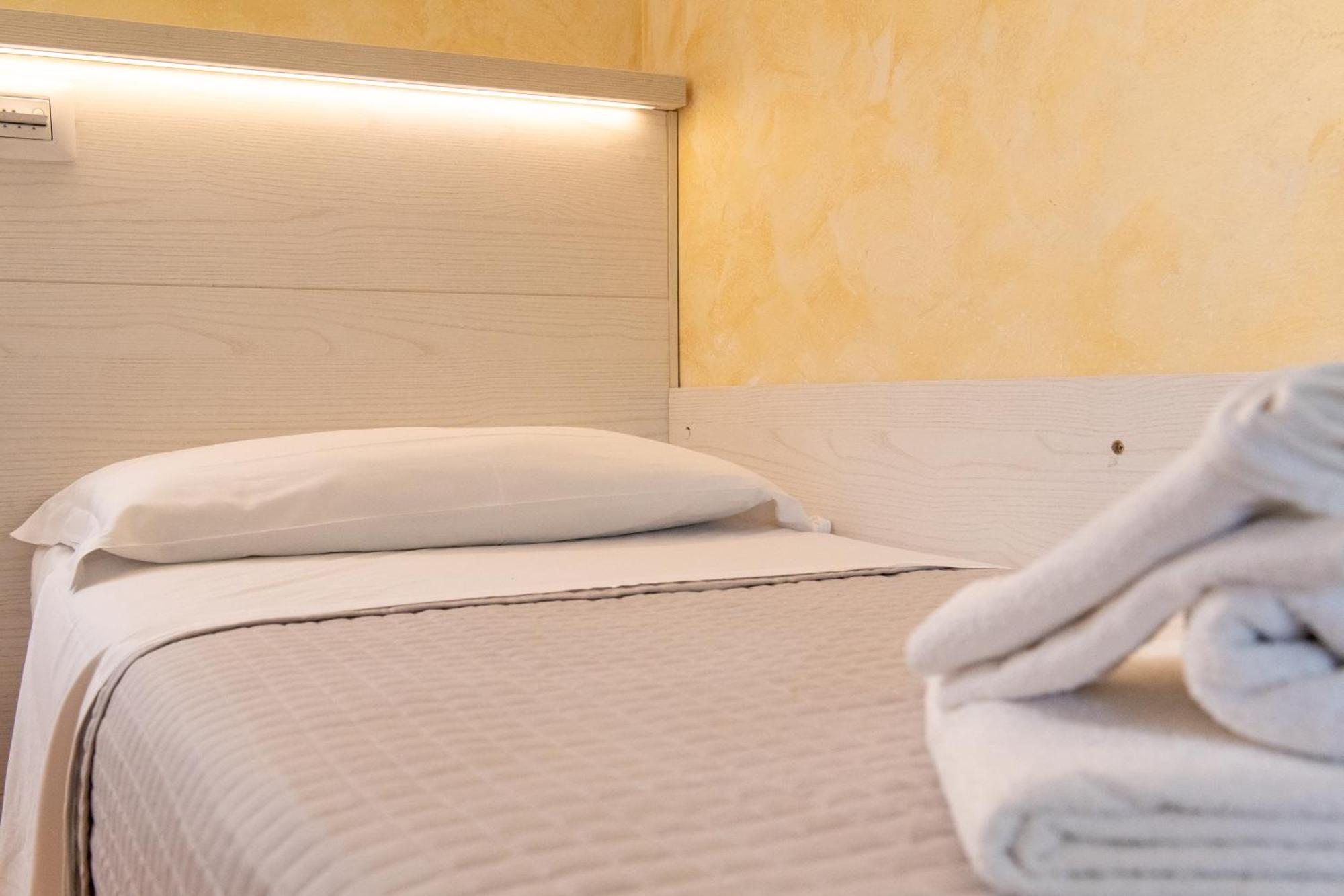 Hotel Hawaii Riccione Exterior foto