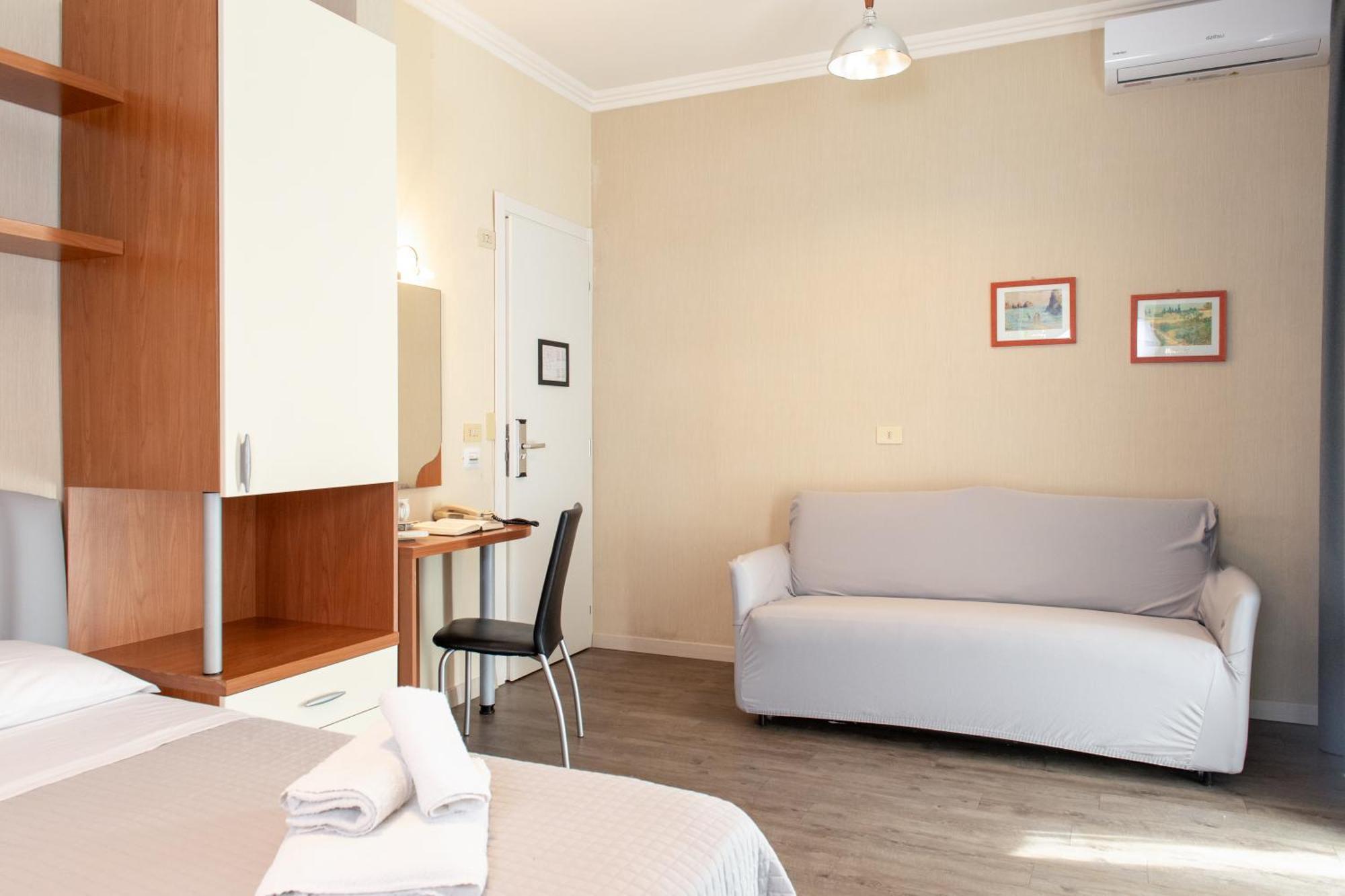 Hotel Hawaii Riccione Zimmer foto