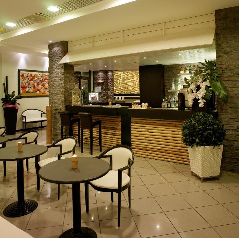 Hotel Hawaii Riccione Exterior foto